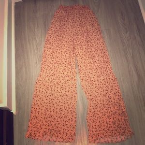 A flowy and fashionable pair of patterned pants!